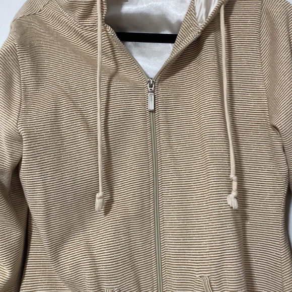 Full length satin lined hooded sweatshirt . - Picture 4 of 7